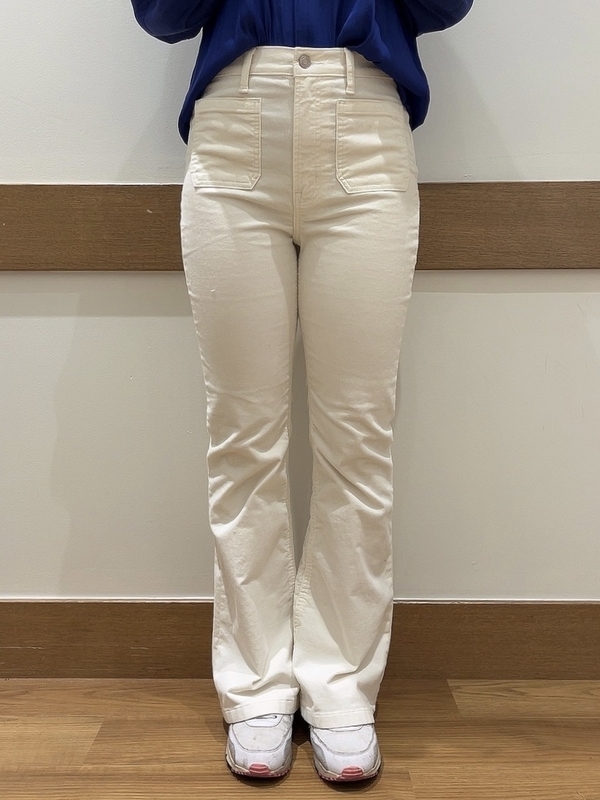 ”Abarcrombie&fitch アバクロ　コーデュロイフレアパンツ ケミカルコーデュロイフレアパンツ（その他パンツ）｜PUBLIC