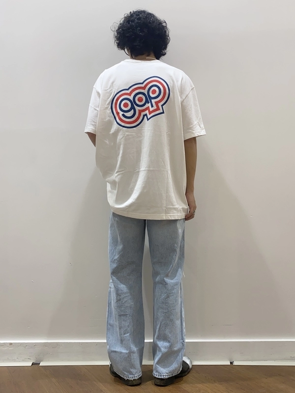 大人気ロゴTシャツ!