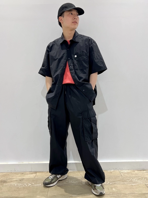 【ナイロン セットアップ風】ナイロンシャツ×ナイロンカーゴ1