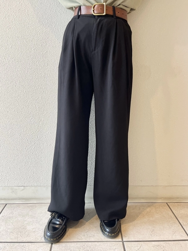 くすみカラーが可愛い♡ミニロゴスウェット入荷!