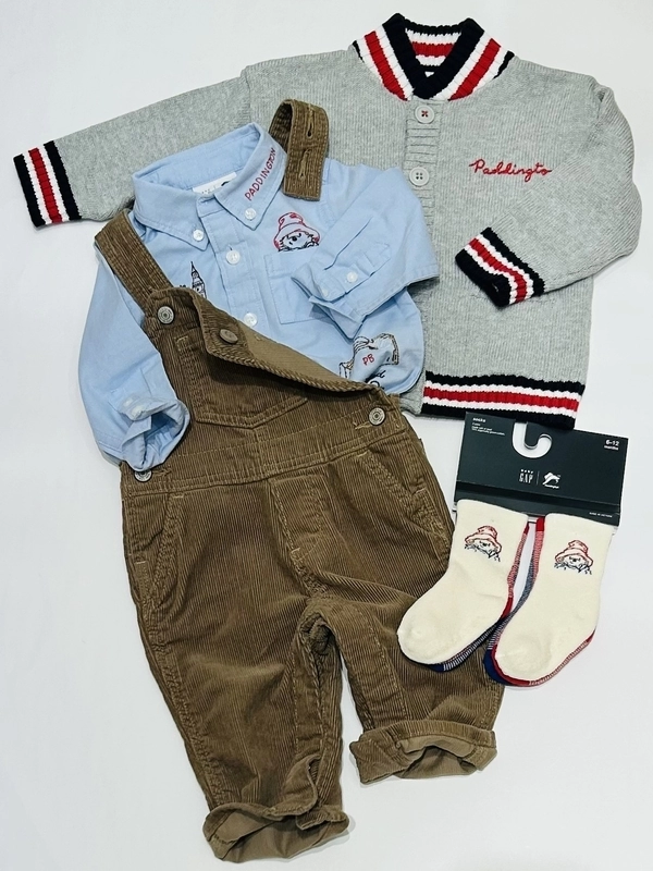 【パディントン】オーバーオールからチラ見え♪