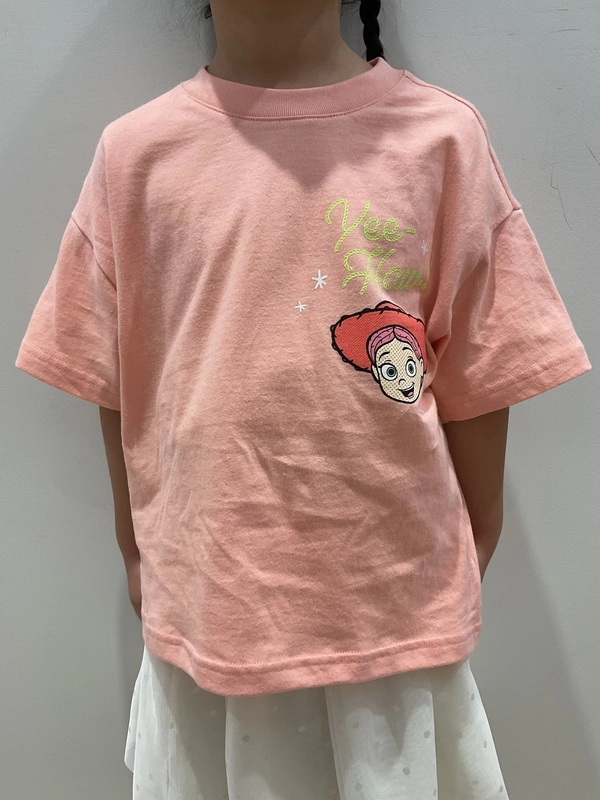 【ディズニー】ジェシーTシャツ×スカートコーデ