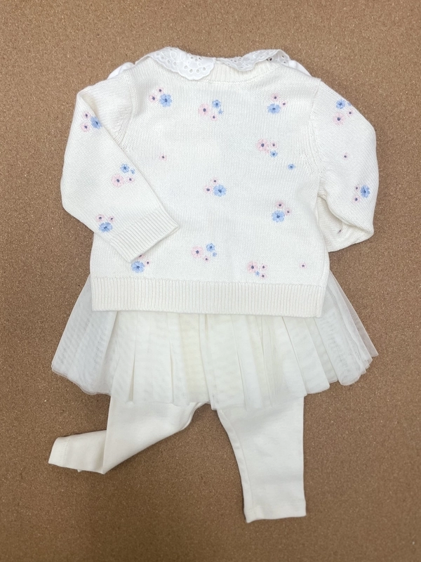 お出かけにも♡刺繍カーディガン