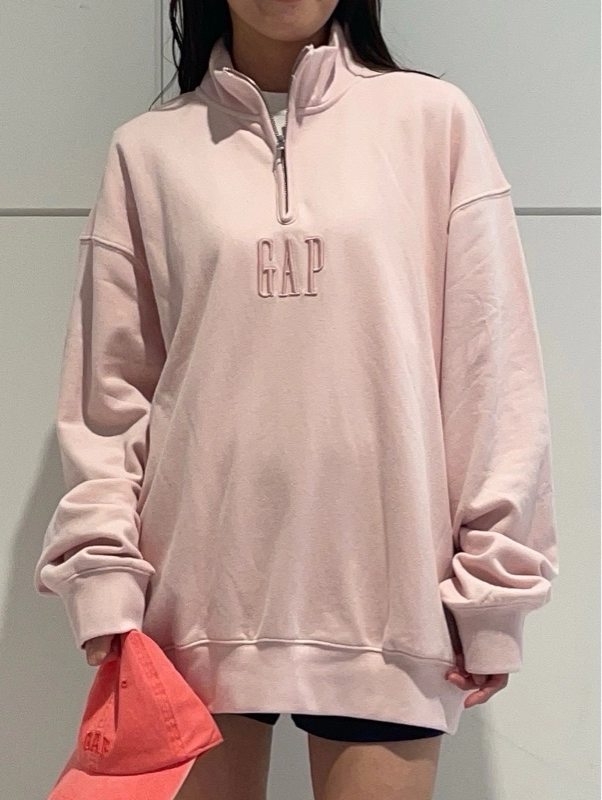 ま*ぴ様 GAP ハーフジップトレーナー ピンク L size ピンク】人気のハーフジップトレーナーのスタイリング | Gap公式