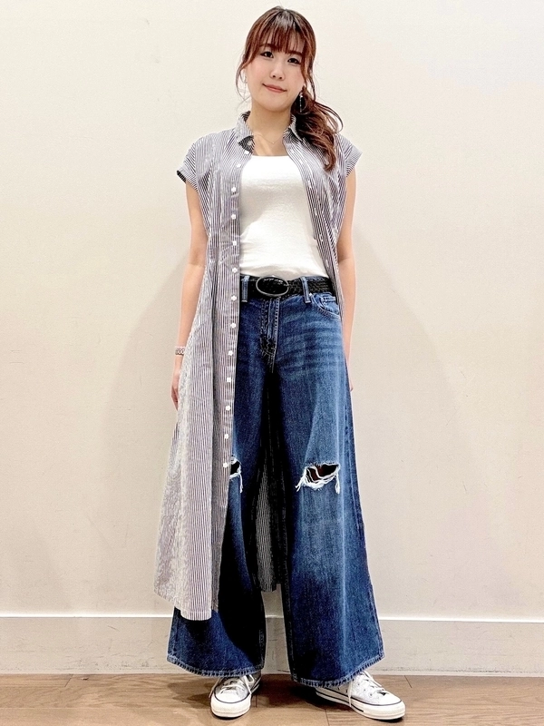 【美シルエット】シャツワンピースの着こなし