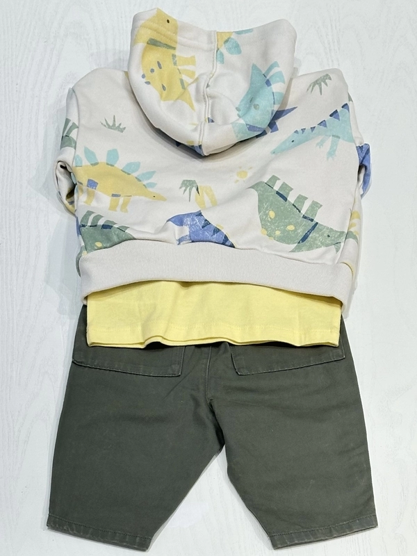 【恐竜パーカー入荷！！！⠀】