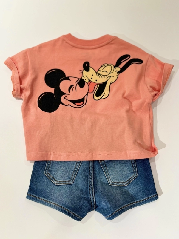 《GAPオリジナル》ディズニー《Tシャツ》