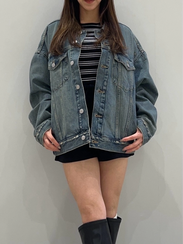 【デニムジャケット】×【ロゴショートパンツ】