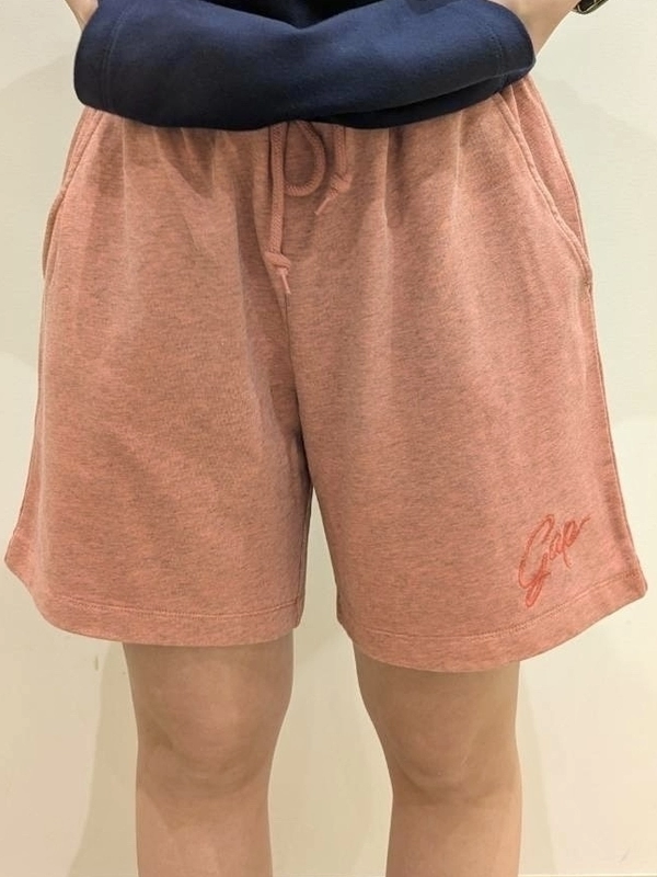 元気いっぱい半袖パーカーコーデ！