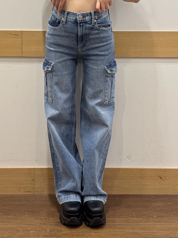 【ロゴリブTシャツ】