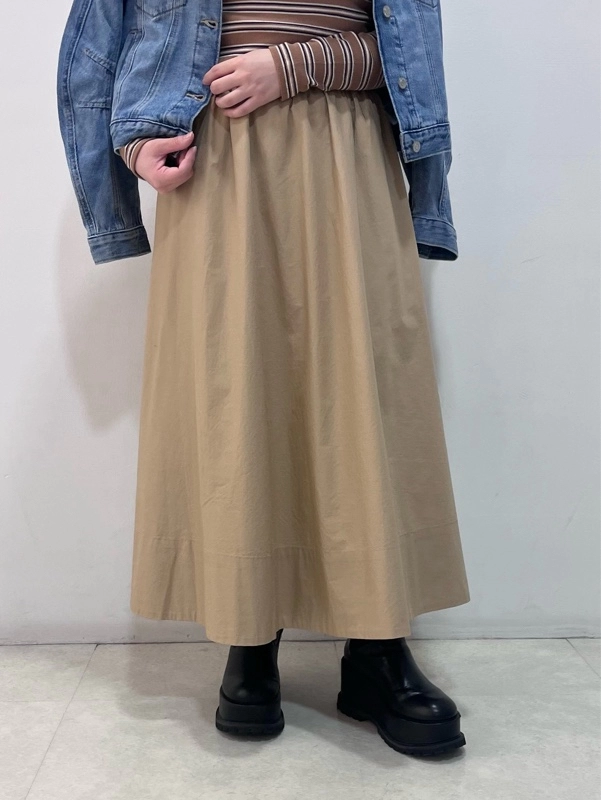 デニム×ベージュ