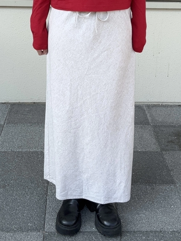 まっかなかわいいヘンリーTシャツ