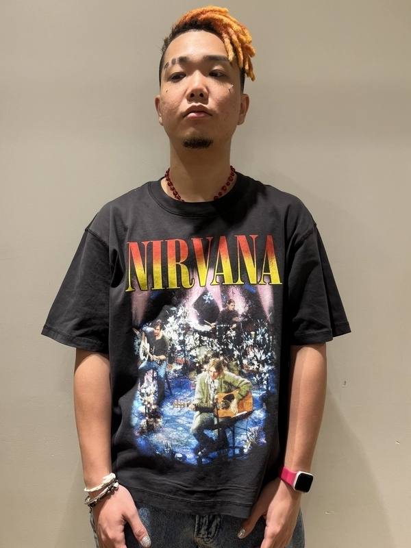 【ニルヴァーナ】パンクにロックにアーティストTを!