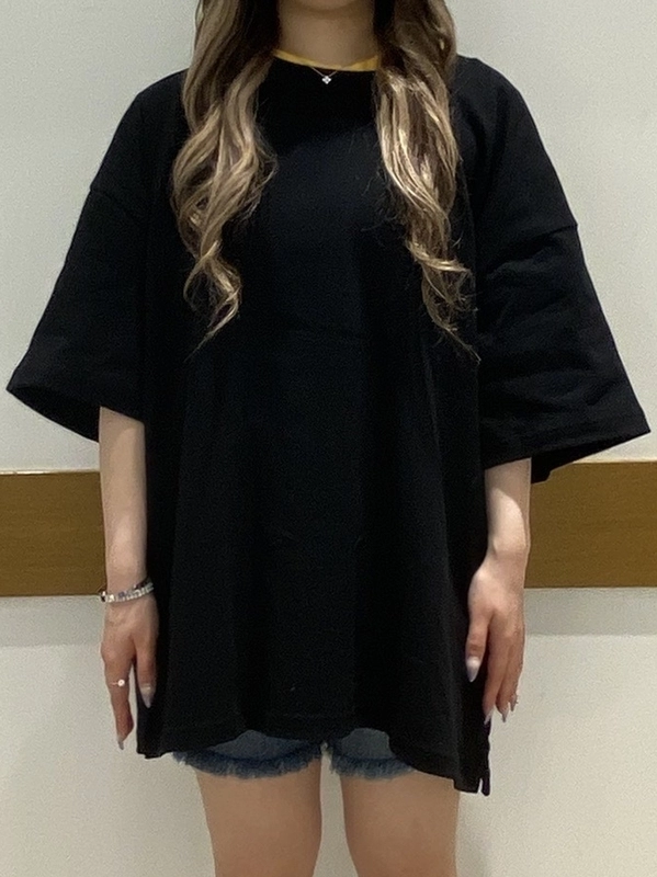 【ロゴTシャツ】重ね着コーデ！