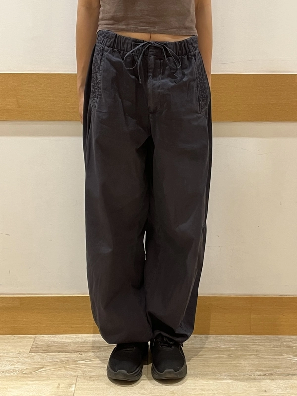 人気LOGOTシャツ