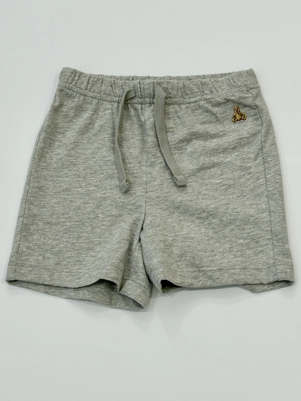 ペールカラーコーデ