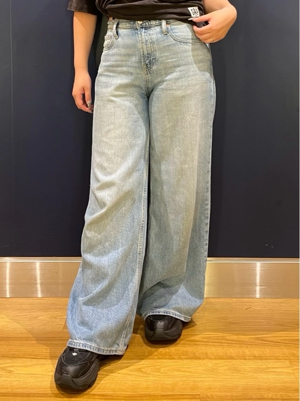 今しか手に入らない、Gap30周年Tシャツ