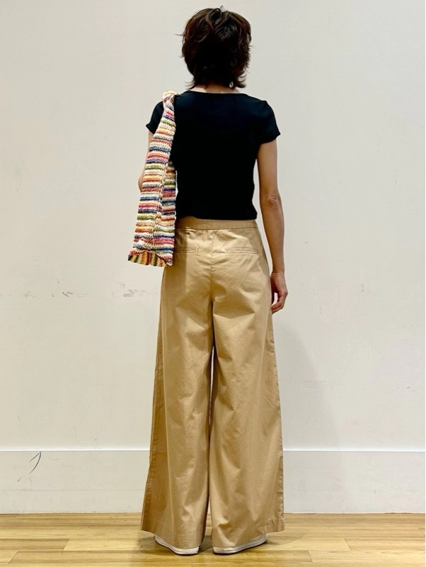 大人も着れる【トレンド短め丈Tシャツ】