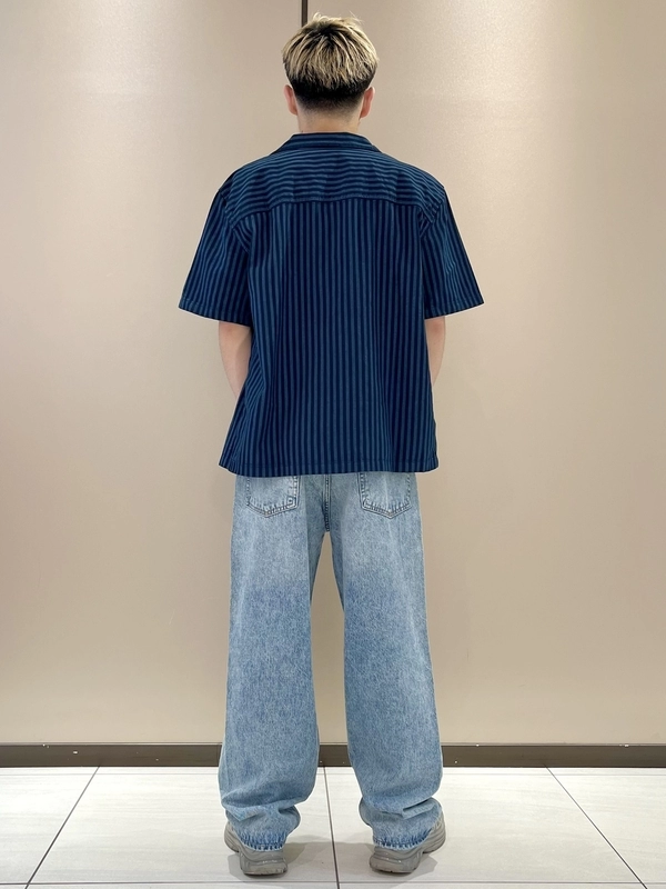 背中がカワイイプチプラTシャツ