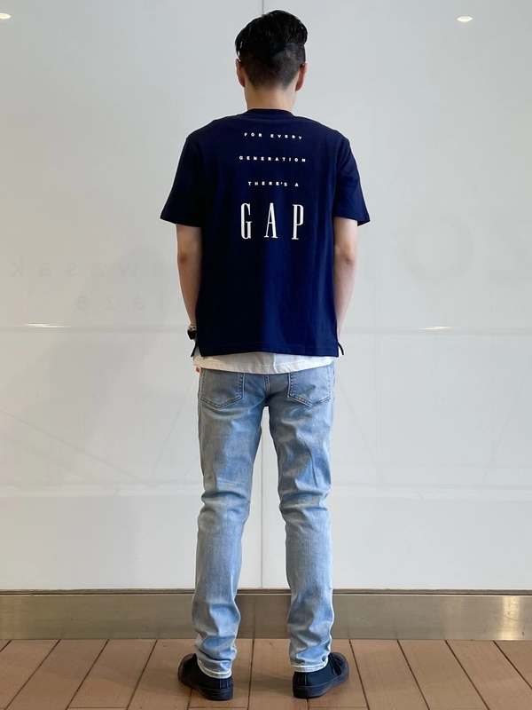 【大人気】ロゴTシャツコーデ◎