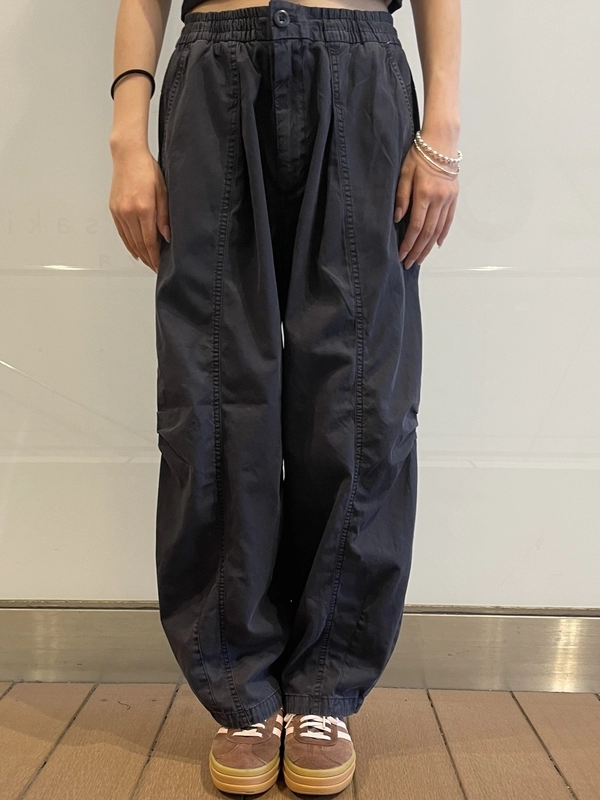 人気! バレルパンツ