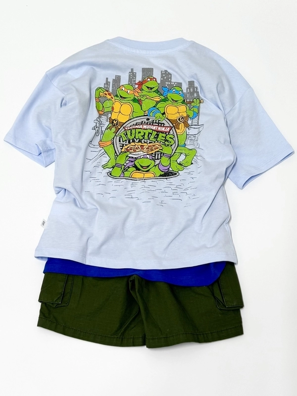 新登場タートルズTシャツ