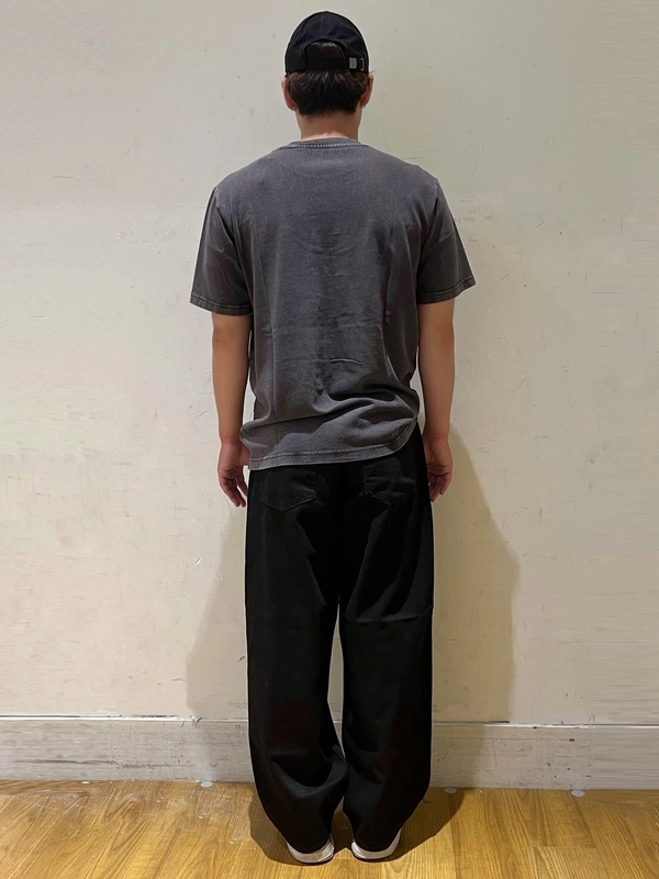 ヴィンテージ風ロゴTシャツ
