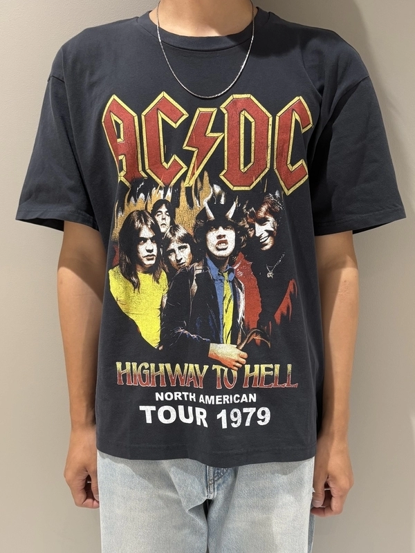 ミュージックT【AC/DC】