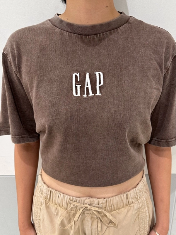 【GAPロゴTシャツ】