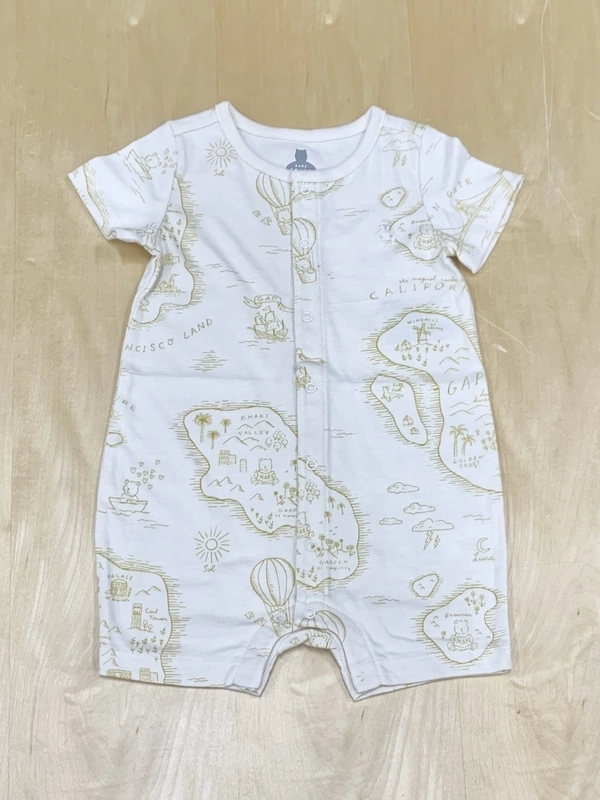 ベージュで優しい色味コーデ♡