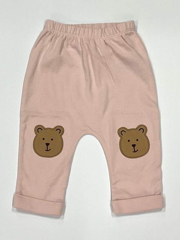 ピンクがかわいい　くまさんコーデ