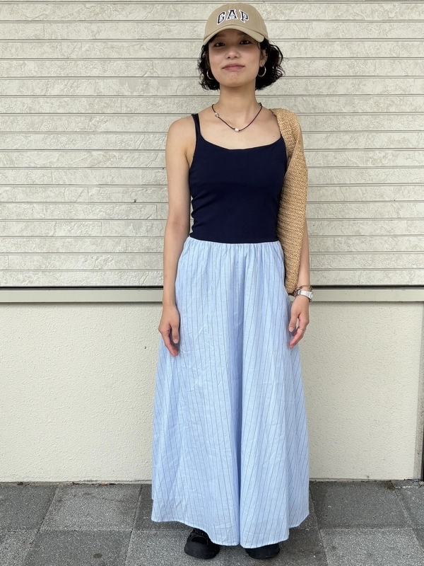 重ね着でも◎ワンピースコーデ