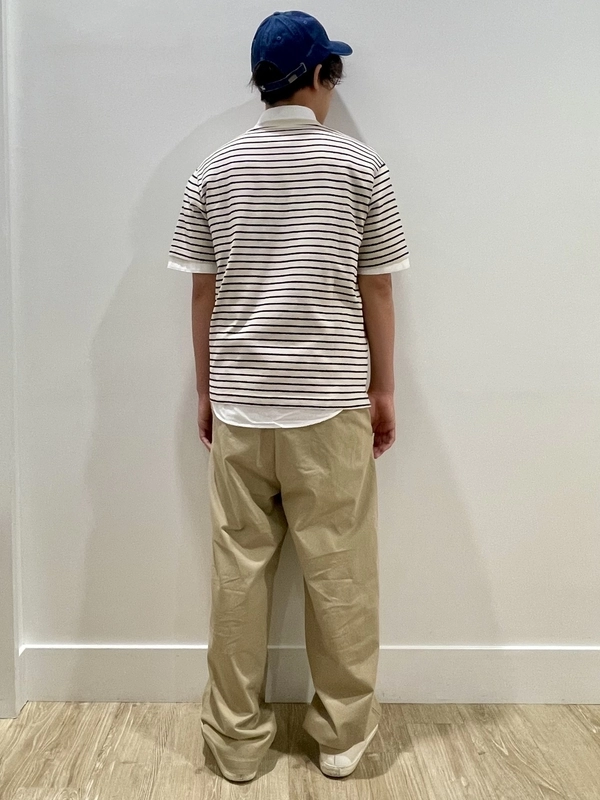 【バギーフィットkhakiのカジュアルcoordinate】