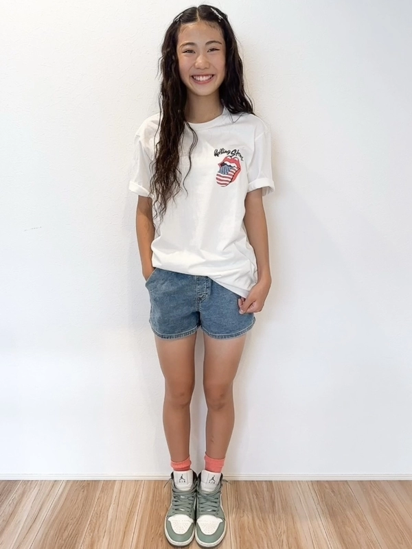 【小学生にもオススメ】インパクト大！な後ろ姿のミュージックT
