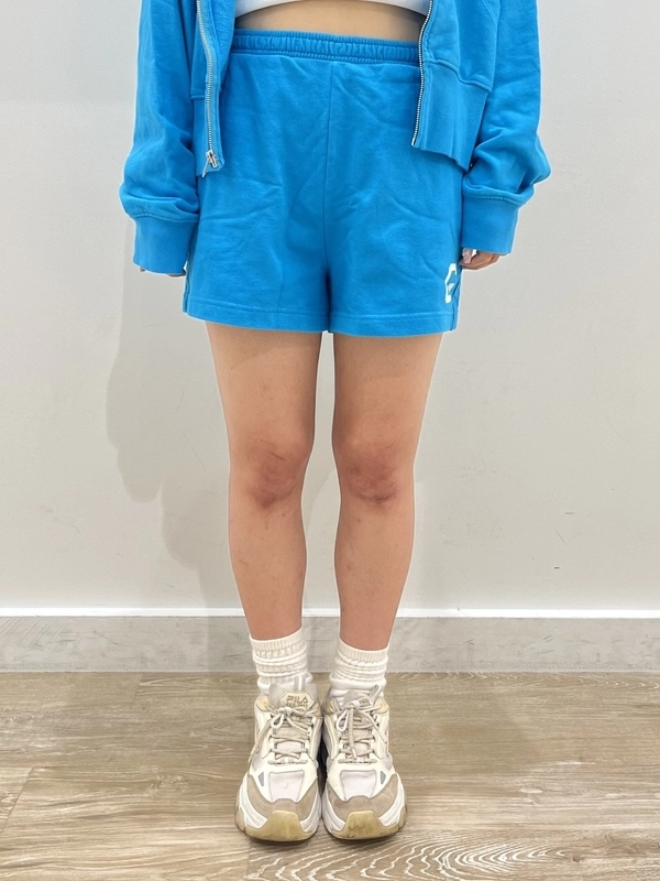 バックプリントあり！セットアップ