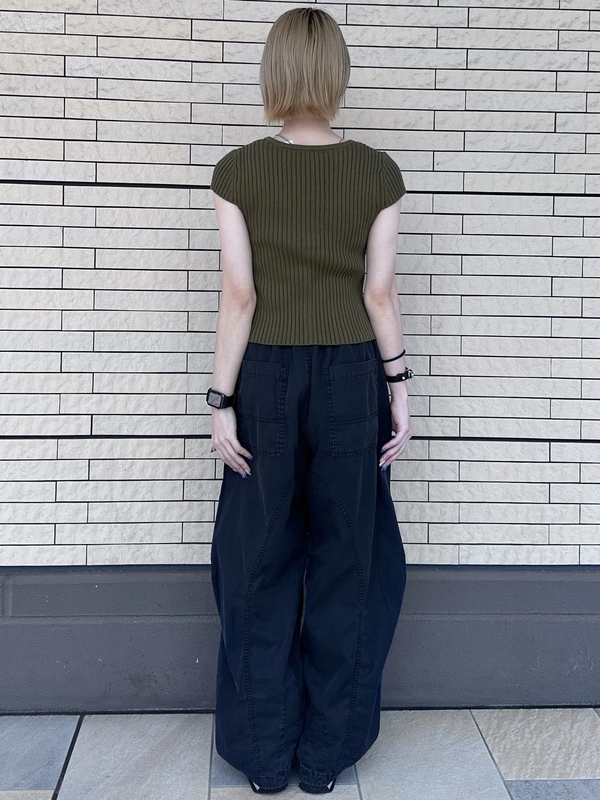 【大人気】ミッドライズツイルバレルパンツ