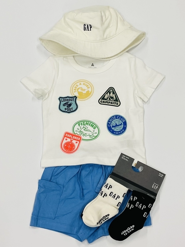 何枚あっても良いね　グラフィックTシャツ