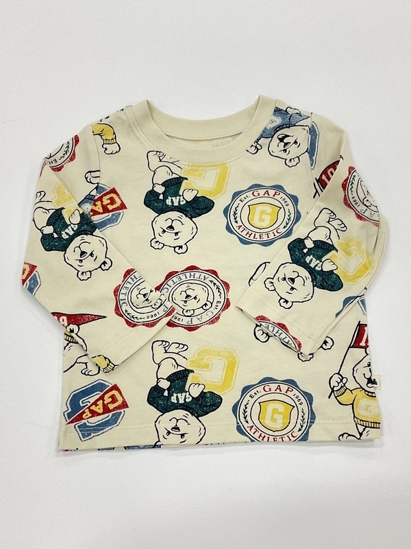 gap ロゴセットアップ着てみたよ