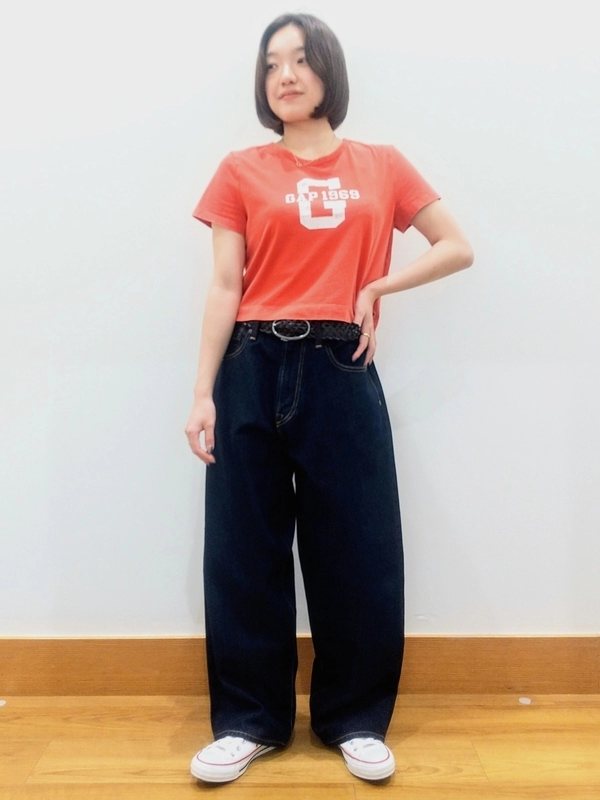 クロップTでスタイルアップコーデ
