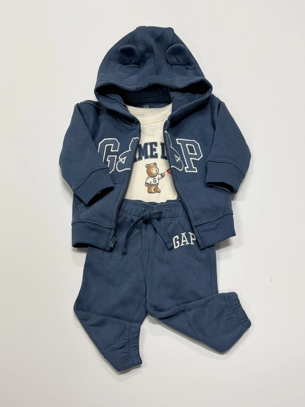 GAPロゴパーカー