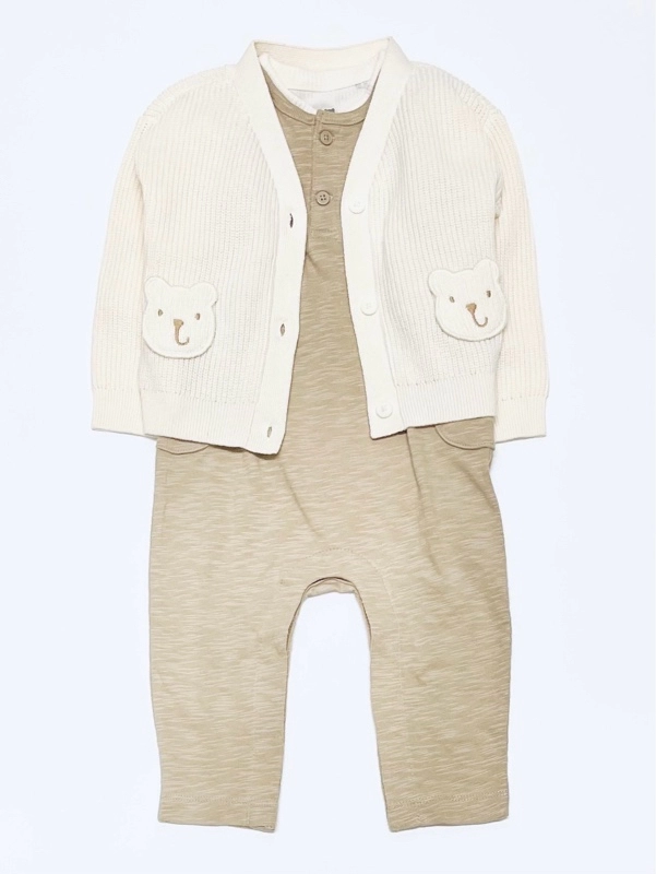 くまさんボディオール 可愛い秋のお出かけコーデ