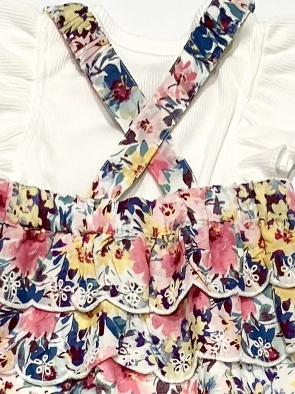 お揃いもできるフラワープリントコーデ