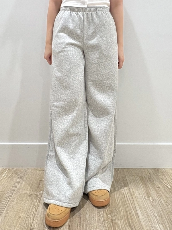 バギーワイドスウェットパンツ♪