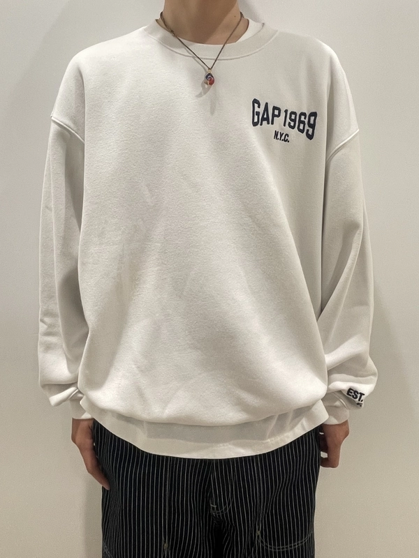 【新作のスウェットです】