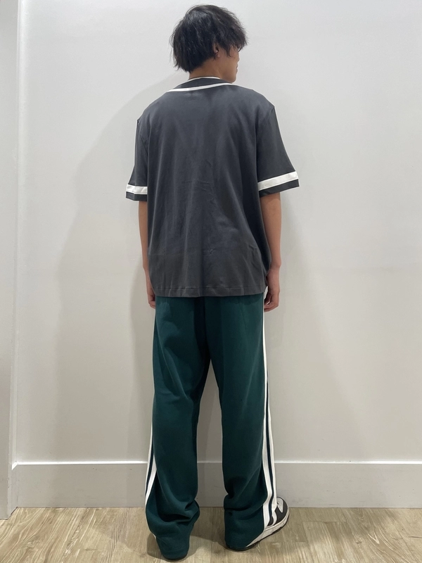 トラックパンツ×ベースボールT☆