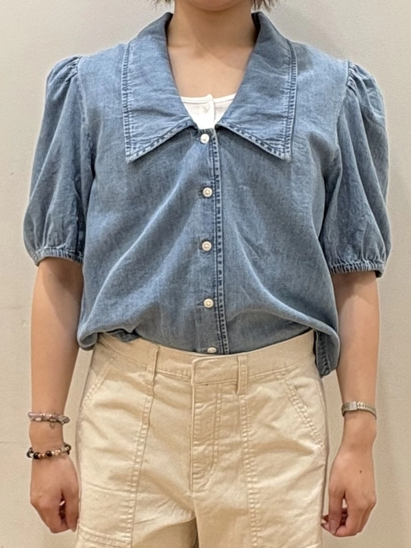 パフスリーブが可愛い♪
