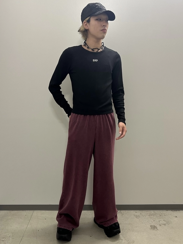 シルエットがいい！バギースウェットパンツ