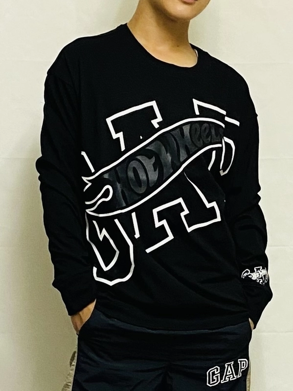 キッズ【ブラックコーデ】ホットウィールT