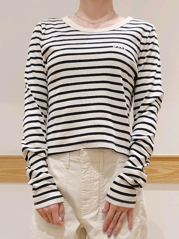 おすすめバレルパンツ