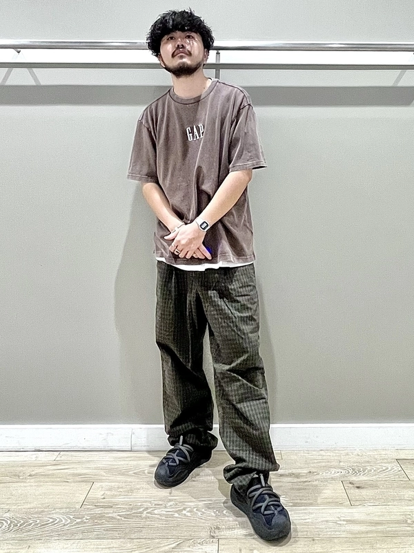 《万能チェックパンツ》